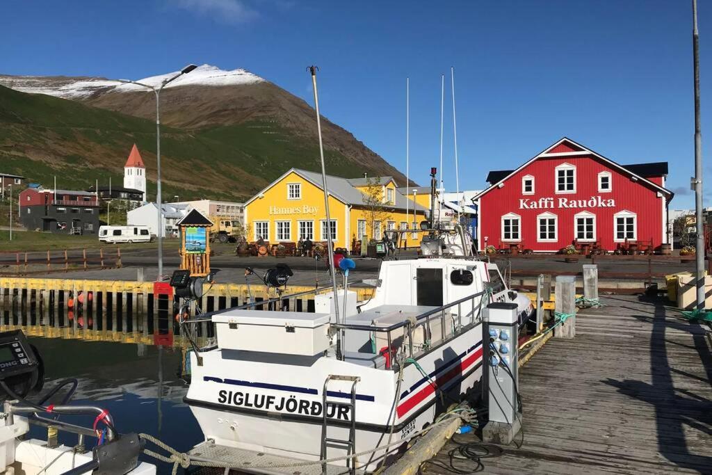 House With A Warm Soul In North Iceland Siglufjordur Exteriér fotografie