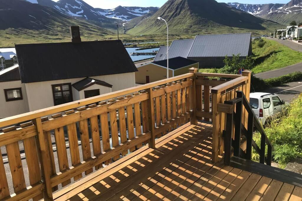 House With A Warm Soul In North Iceland Siglufjordur Exteriér fotografie